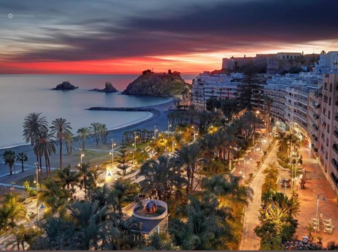 Apartamento Con Encanto Y Preciosas Vistas Junto A La Playa Almunecar Exterior foto